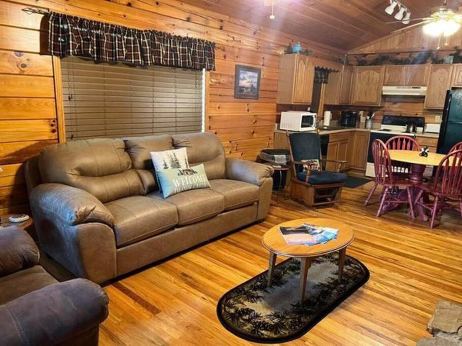 Beary Tale! Your Happily Ever After Starts Here! Sevierville Exteriör bild