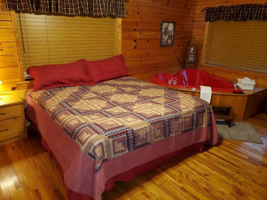 Beary Tale! Your Happily Ever After Starts Here! Sevierville Exteriör bild